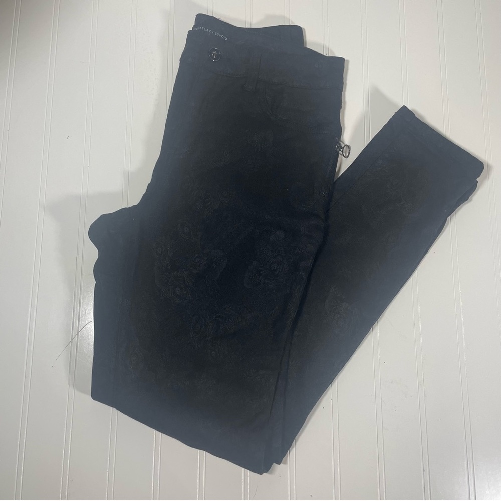Signature Studio skinny pants